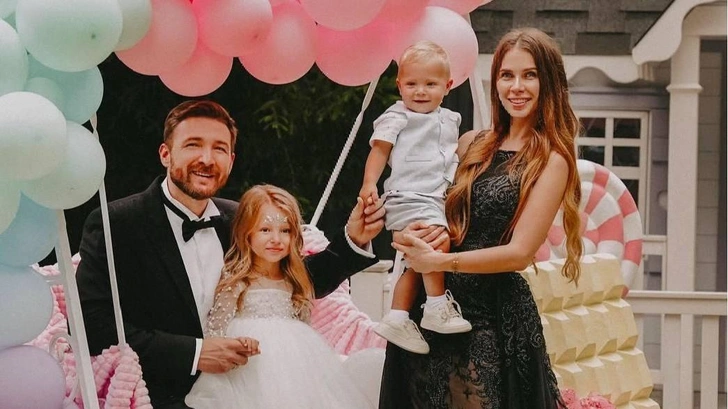 Лиза Миллер, лиза и артемий миллер, лиза миллер блоггер, лиза миллер сейчас, лиза миллер последние новости, лиза миллер кто такая куда пропала, лиза миллер телеграмм, лиза миллер кто такая куда пропала | Источник: соцсети