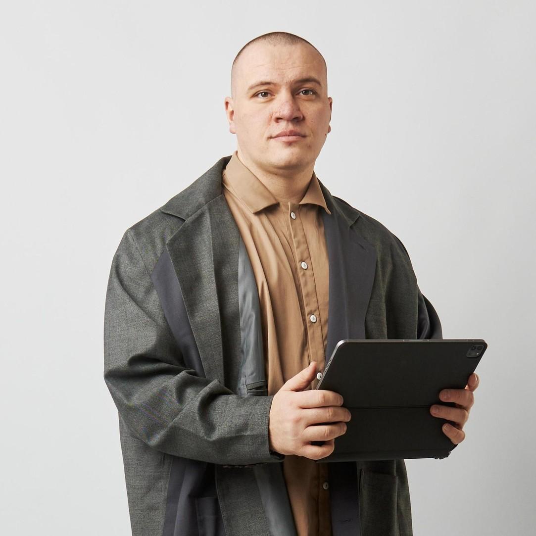 <p>Александр Свитеньков</p>