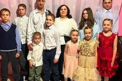 Мать 14 детей из Томской области получила звание «Мать-героиня»