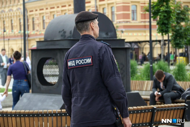 Мужчину наказали за нецензурную брань в общественном месте | Источник: Наталья Бурухина / NN.RU