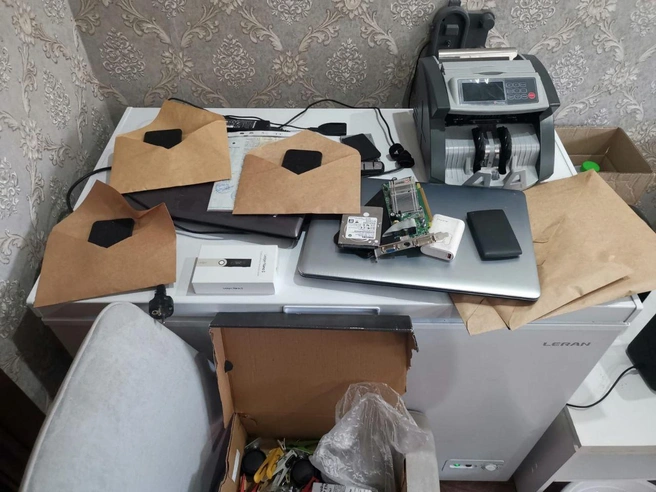 На Ставрополье задержали программиста, который по заказу создавал вредоносные ПО и программы | Источник: УФСБ России по Ставропольскому краю