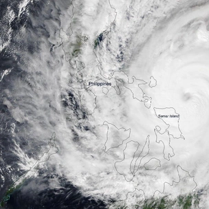 Супертайфун Рагаса — хроника событий: удар по Филиппинам и угроза Китаю со скоростью 300 км/ч