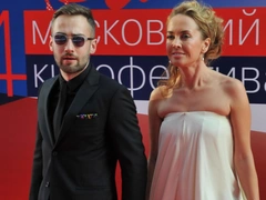 Подруга Фриске 11 лет молчала о жестокости Шепелева: запрещал Жанне альтернативное лечение, забирал телефон