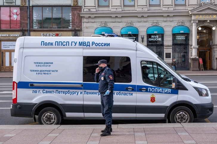 Клуб страшных жен: модель и астролог, подозреваемые в убийстве мужей, подружились в СИЗО | woman.ru