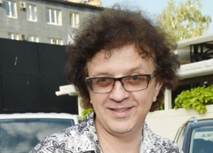 Жена Ромы Жукова требует 50 миллионов за клевету