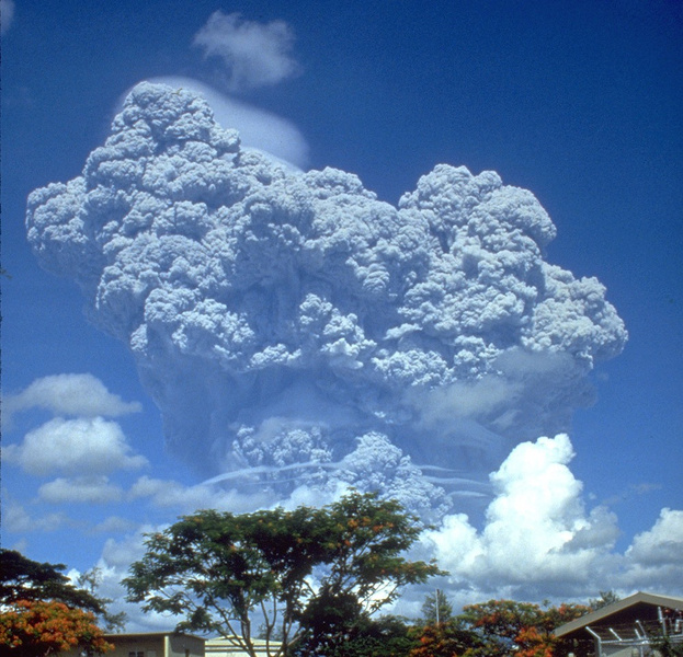 К нам не подходи: самые вредные вулканы в человеческой истории