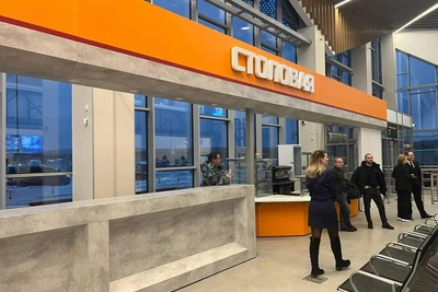 В мурманском аэропорту заработали зоны питания