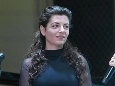 Маргарита Симоньян, борющаяся с раком, впервые появилась на телевидении в парике — фото