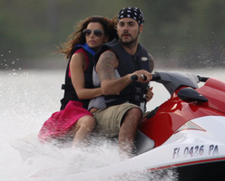 Ева Лонгория (Eva Longoria) и Эдуардо Крус (Eduardo Cruz) Ева Лонгория (Eva Longoria) и Эдуардо Крус (Eduardo Cruz)