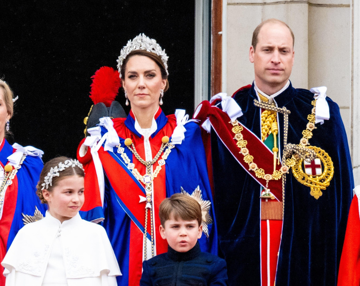 «Кейт и Уильям не готовы наследовать престол»: биограф леди Ди рассказала, что происходит во дворце