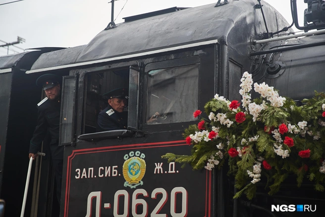 Прибытие эшелона приурочено к празднованию 80-й годовщины Победы в Великой Отечественной войне | Источник: Александр Ощепков / NGS.RU