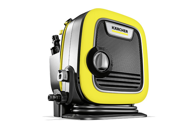 Победитель конкурса «Письмо месяца» летнего номера MAXIM выиграл мини-мойку Karcher K Mini