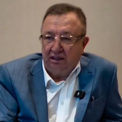 <p>Олег Останин</p>
