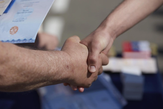 Путин поручил составить список иностранных компаний, ушедших из России с началом СВО | Источник: Иван Высочинский / 26.RU