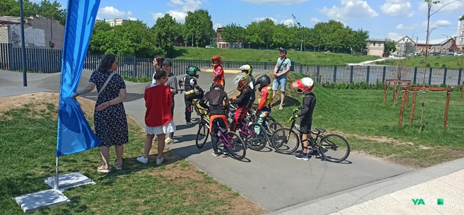 На одной из площадок бульвара прошли показательные выступления по BMX | Источник: Сергей Галицкий / 62.RU