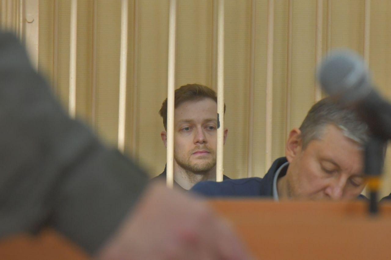 «Вину свою признаю»: экс-глава Минздрава Архангельской области дал показания — видео из суда