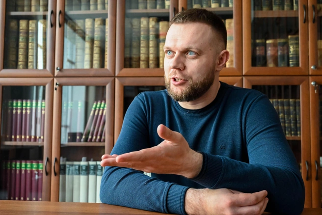 Антон Коваленко после университета ушел в священники, но потом вернулся в обычную жизнь | Источник: Ева Михалевская / NGS.RU