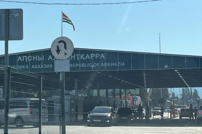 Abkhazia to Lose Tourists Over Foreign Passports for Children