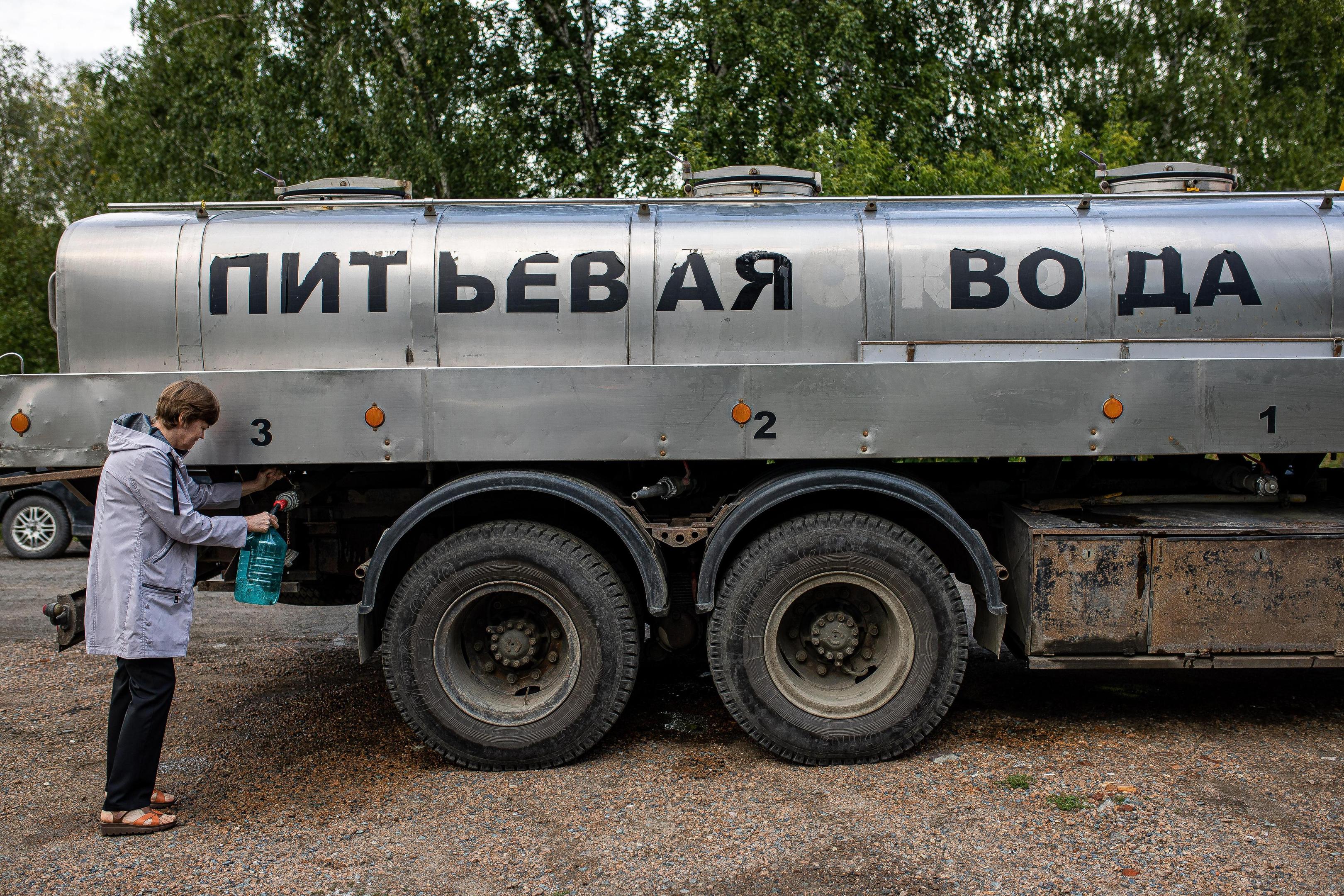 Целый город остался без воды в Ростовской области