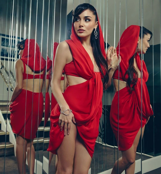 Источник: handemiyy / Instagram (экстремистская организация, деятельность запрещена на территории РФ)