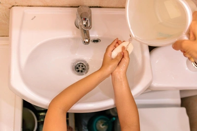 Вспышка норовируса у школьников под Тюменью: причина в гигиене