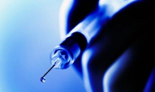 Российские педиатры предложили добавить детям еще две прививки