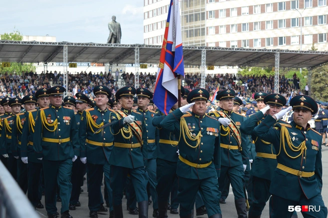 Парад продолжается | Источник: Анастасия Баринова / 56.RU