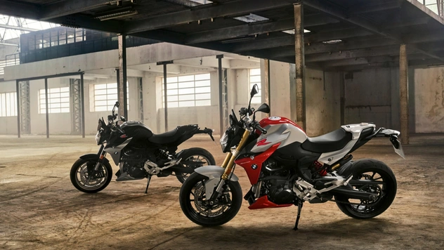 Новые BMW F 900 R и F 900 XR. Что же в них нового?