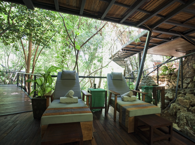 Источник: Архивы пресс-служб