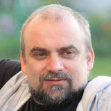 Денис Новиков
