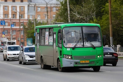 Омские частные перевозчики получат субсидии на автобусы