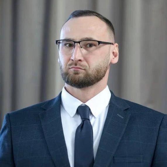 <p>Олег Митрофанов</p>