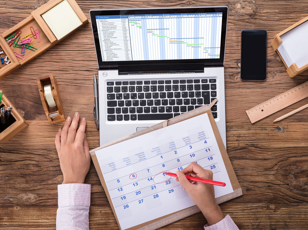 Почему нам пора отказаться от пятидневной рабочей недели | marieclaire.ru