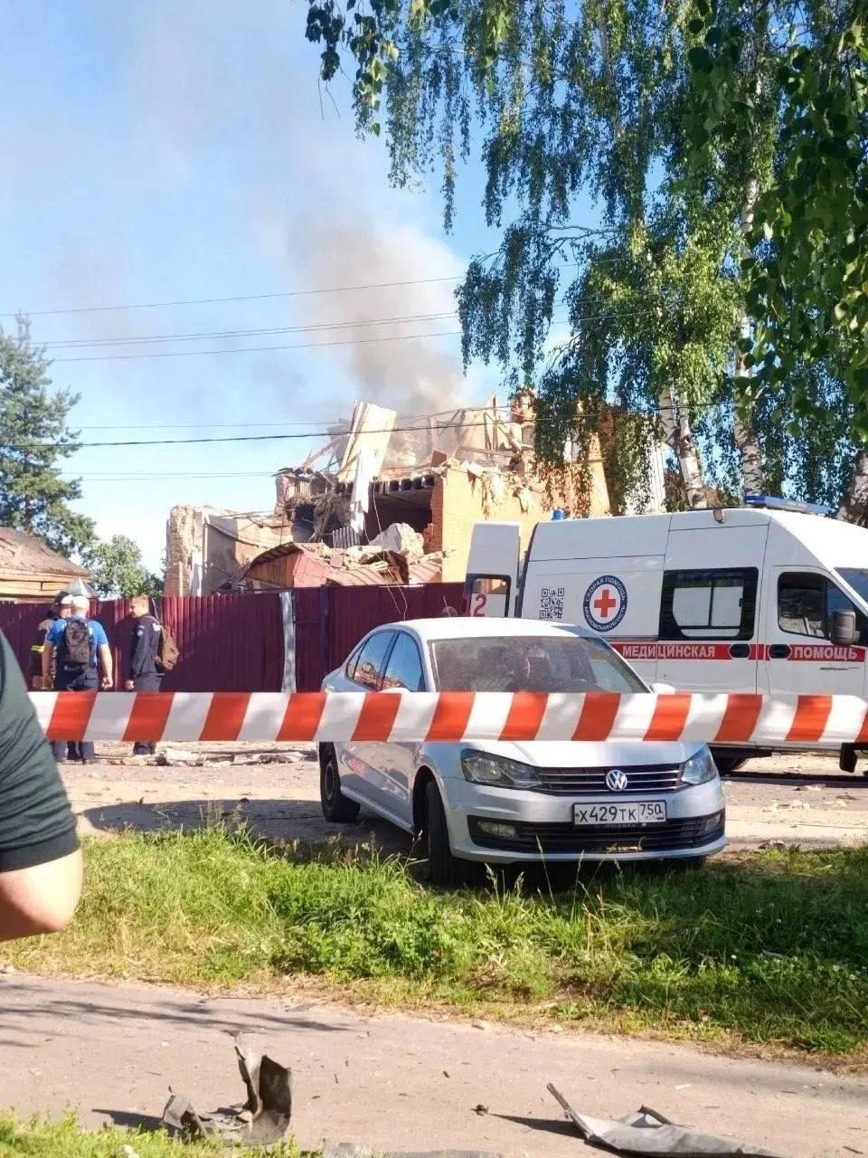 Губернатор Подмосковья показал последствия падения беспилотников по области | Источник: Воробьев LIVE / T.me