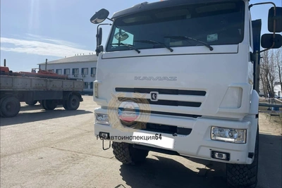 КАМАЗ насмерть сбил пешехода в промзоне на Сокурском тракте