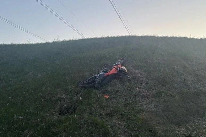 Молодой мотоциклист разбился насмерть на сельском поле в Воронежской области | Источник: ГУ МВД России по Воронежской области / t.me/mvd36