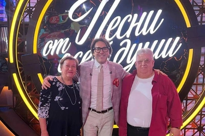 Житель Каширино спел в программе «Песни от всей души»