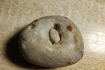 В Полярном продают чудо-камень возрастом 2 миллиарда лет