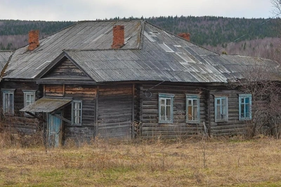 Свердловчанка лишилась дома и земли за фиктивный учет мигрантов