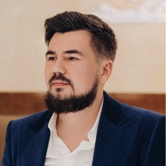 <p>Владимир Бредихин</p>