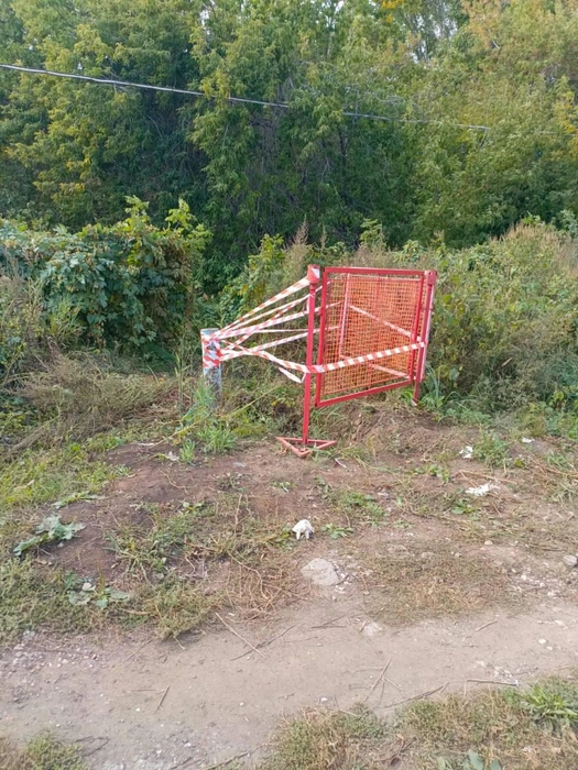 Местные жители утверждают, что ограждение установили после ЧП | Источник: «Воронцова вещает» / T.me