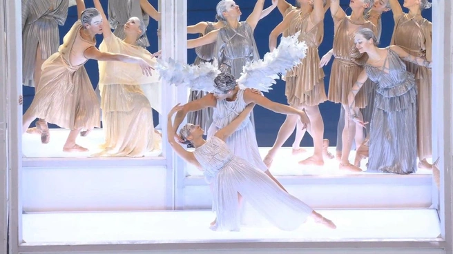 Открыл шоу балет, отсылающий к мифу о Психее и Купидоне | Источник: olympics.com