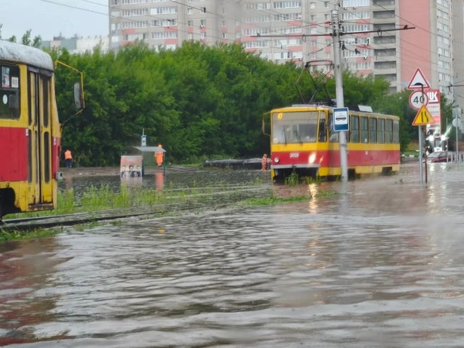 После сильного дождя в Барнауле вновь затопило улицу Попова — фото | Источник: Мэрия Барнаула