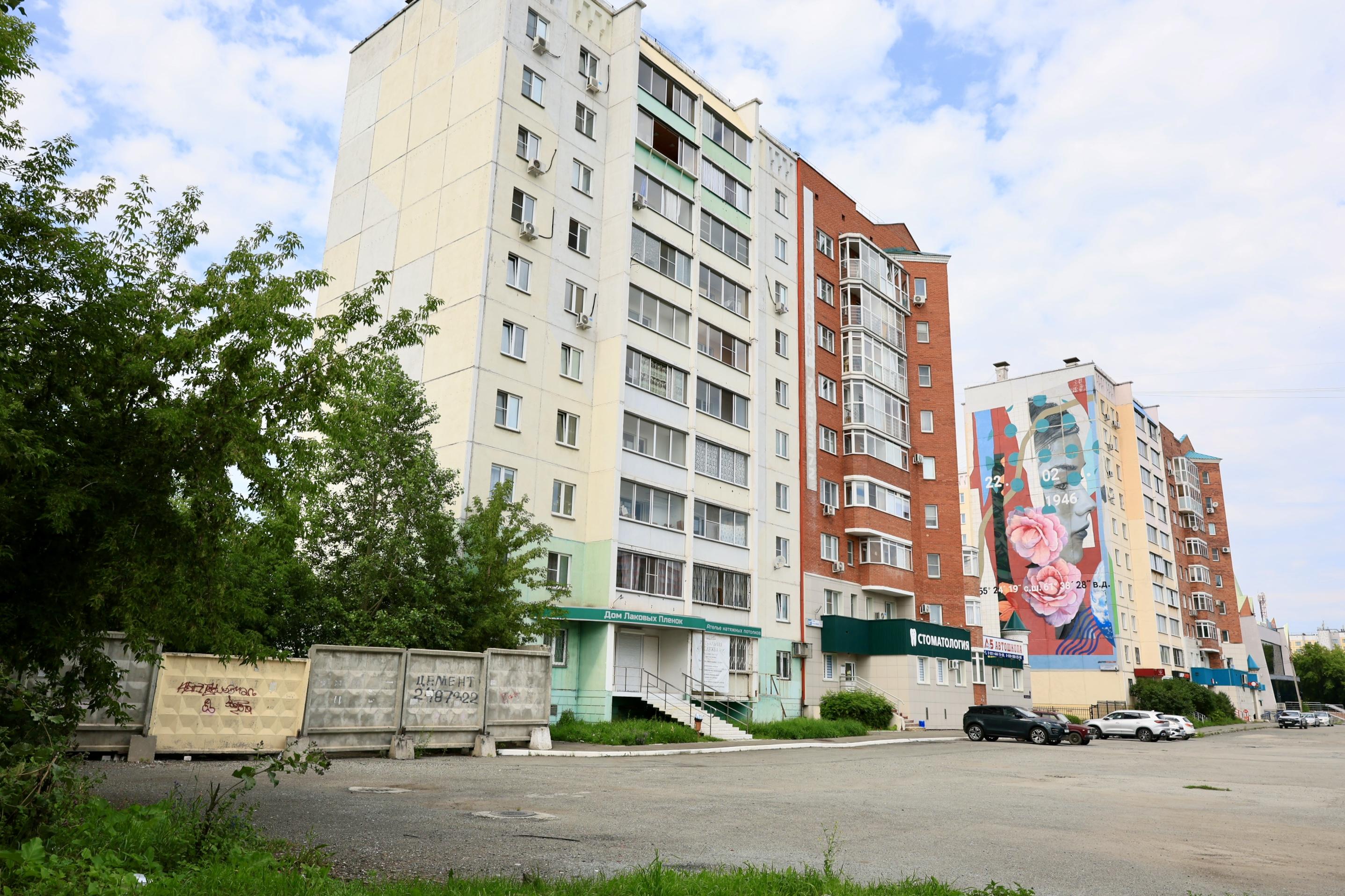 Власти Челябинска через суд потребовали от крупного застройщика освободить участок на въезде в Металлургический район