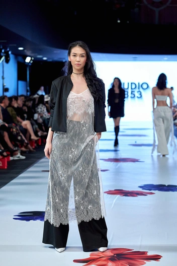 Kazakhstan Fashion Week. Бренд Studio 4353