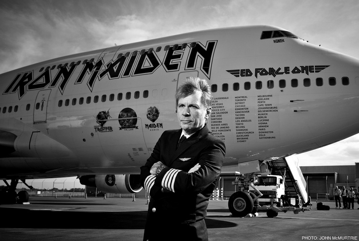 Вокалист IRON MAIDEN привезет в Россию свое шоу «Вечер с Брюсом Дикинсоном»