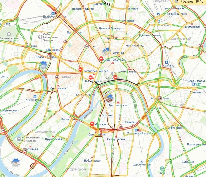 Москва окрасилась в красный из-за пробок | Источник: «Яндекс. Карты»