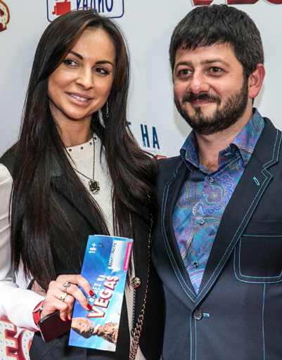 Михаил Галустян с женой Викторией | Источник: Сергей Усовик, Юрий Ридякин