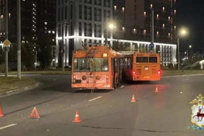 Троллейбус врезался в автобус в Нижнем Новгороде