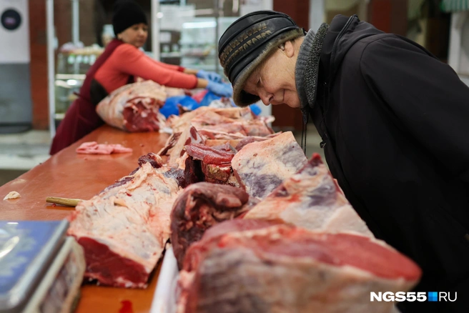 Какие продукты мы можем себе позволить на минимальные доходы? | Источник: Евгений Софийчук / NGS55.RU